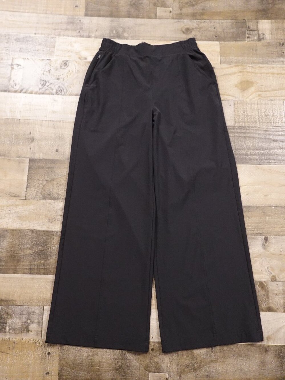 Fabletics Wide Leg Track Pants Women's Small Black 30" Inseam Athleisure